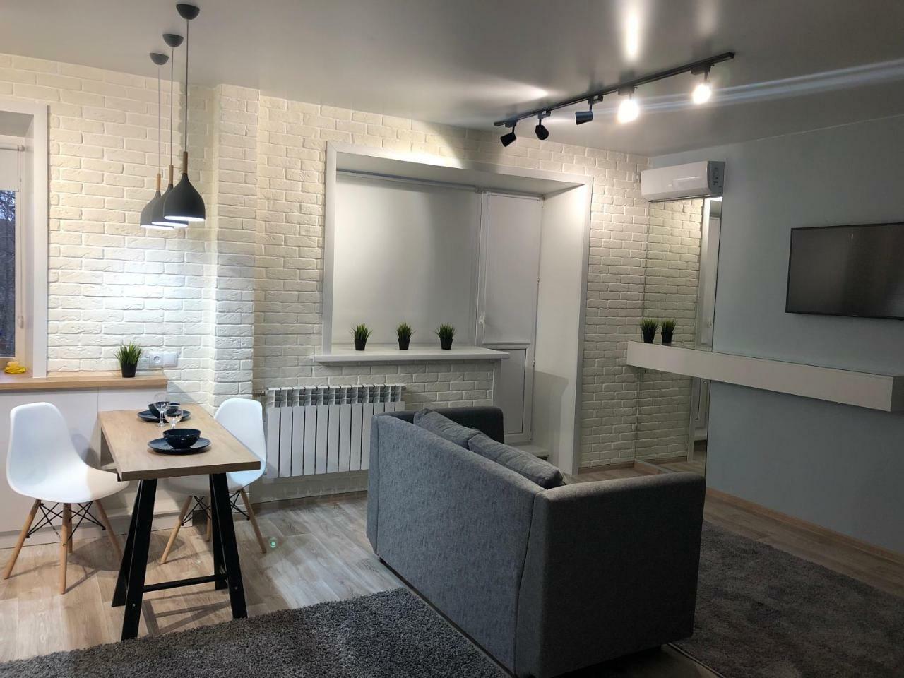 Студия "Loft" Pavlodar Exterior foto