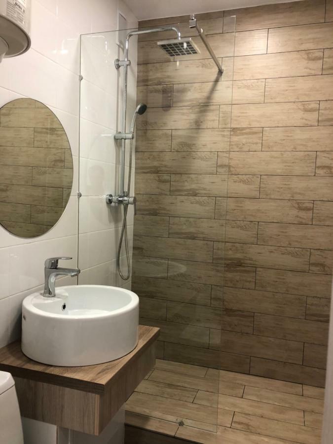 Студия "Loft" Pavlodar Exterior foto